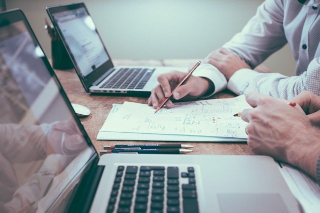 The Importance of Building a Strong Freelance Portfolio