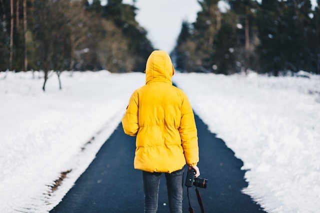 Freelancing While Traveling: How to Work Remotely and Explore the World